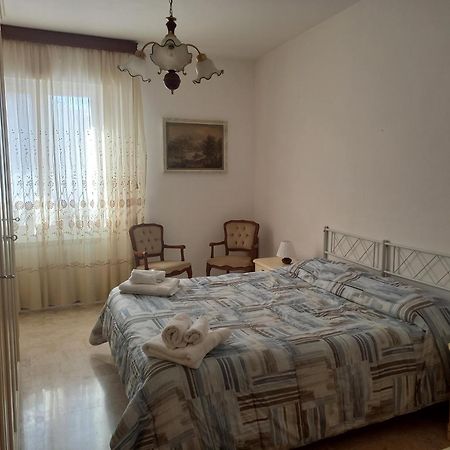 Cinque Terre & Portofino Apartment In Сестри-Леванте Экстерьер фото