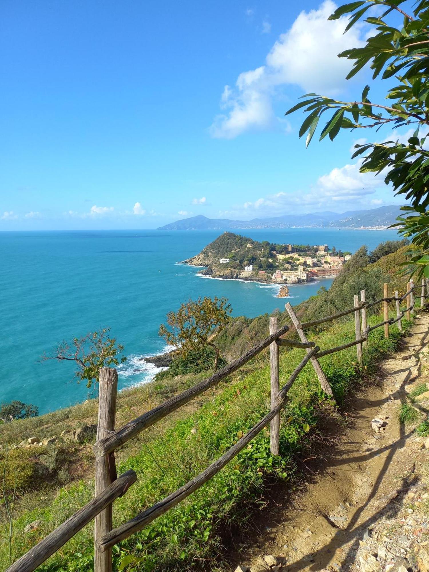 Cinque Terre & Portofino Apartment In Сестри-Леванте Экстерьер фото