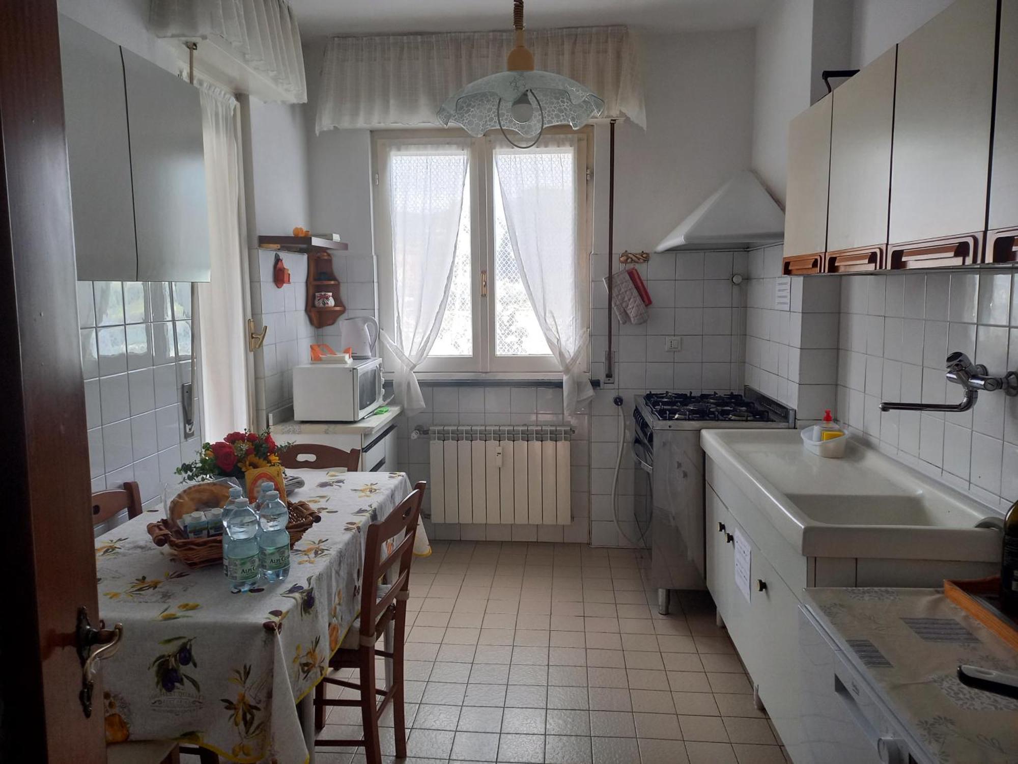 Cinque Terre & Portofino Apartment In Сестри-Леванте Экстерьер фото