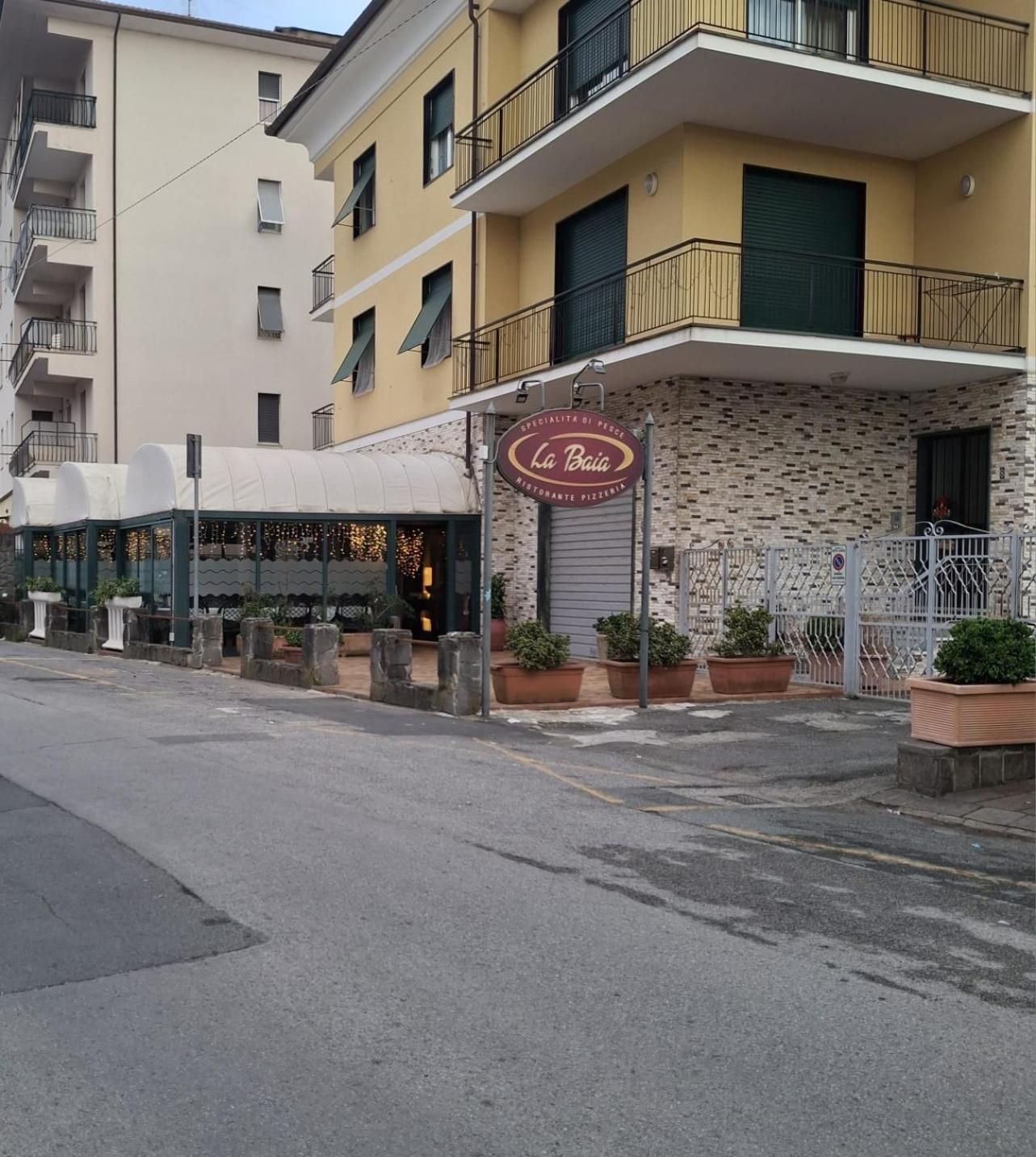 Cinque Terre & Portofino Apartment In Сестри-Леванте Экстерьер фото